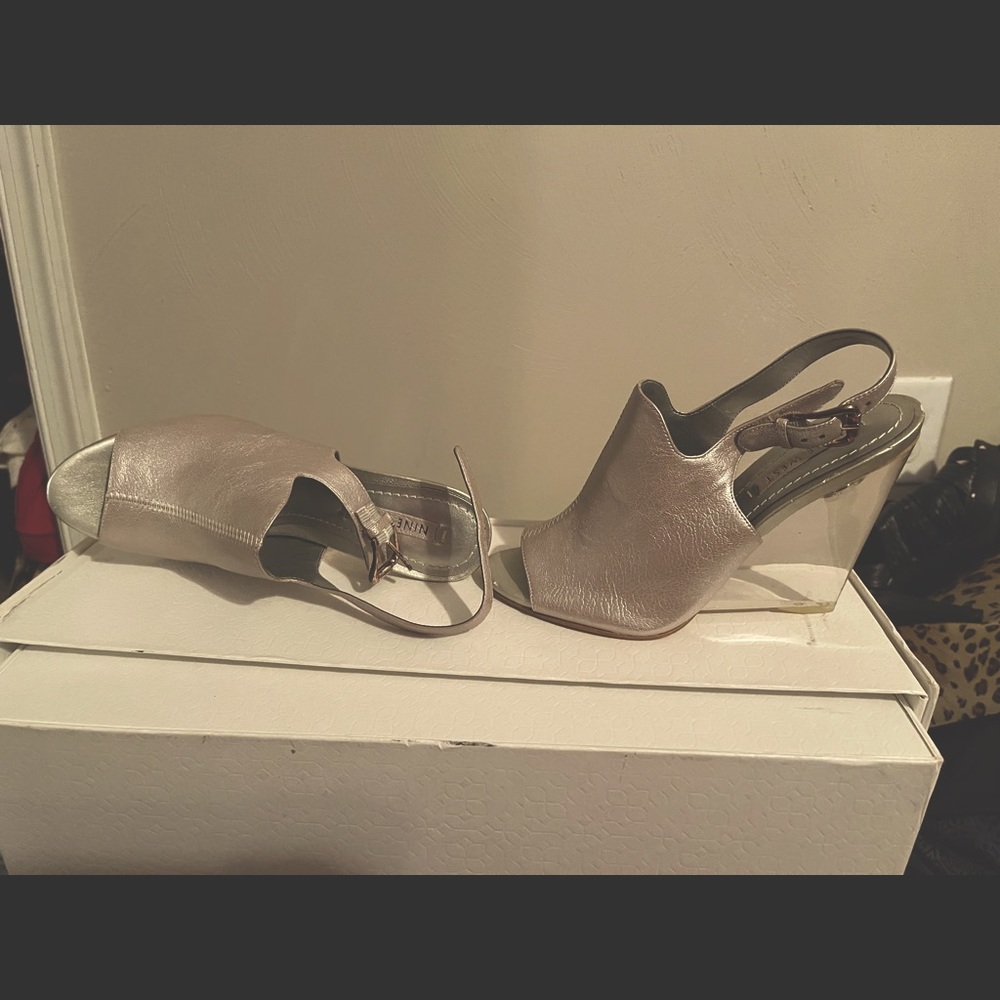 Sizzle 7 silver clear wedge Nine West